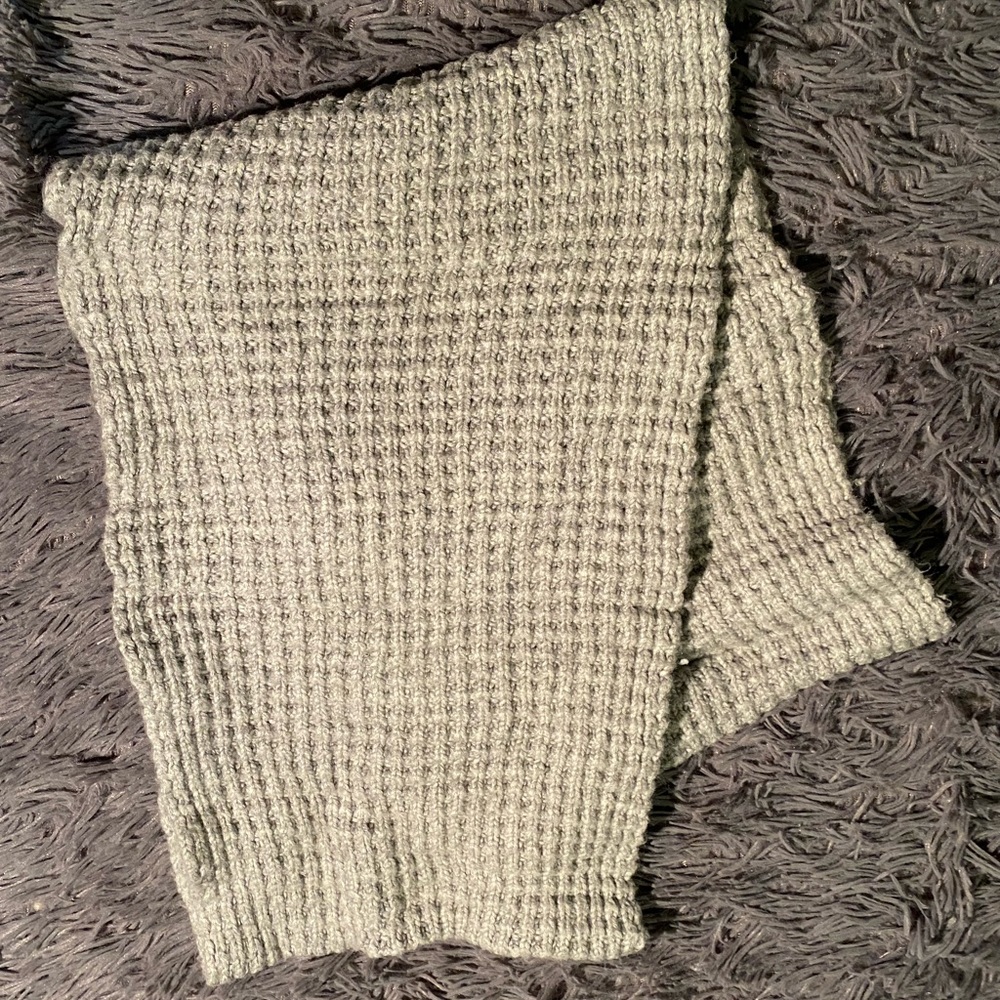 Scarf - Picture 2 of 2